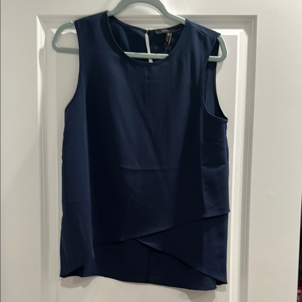 BCBGMaxAzria Blue Asymmetrical Sleeveless Blouse